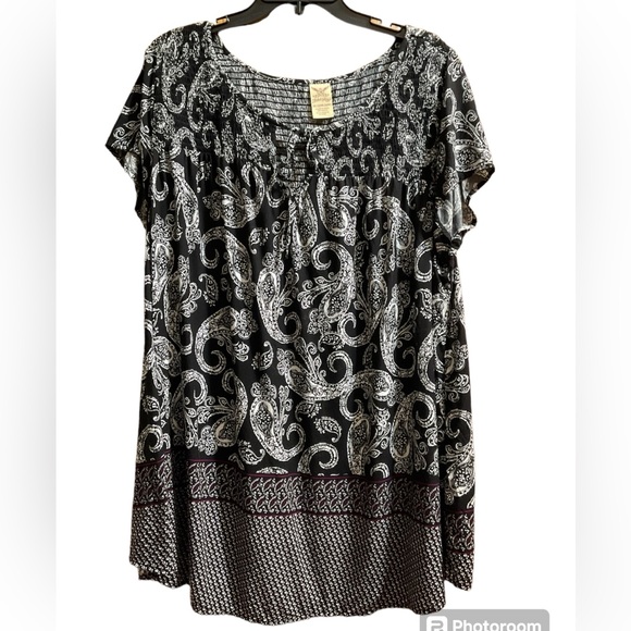 Women’s Faded Glory Tunic Top with Paisley design. Size 3X (22W-24W) 100% Rayon - Picture 1 of 6